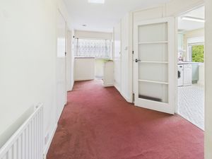 HALLWAY- click for photo gallery